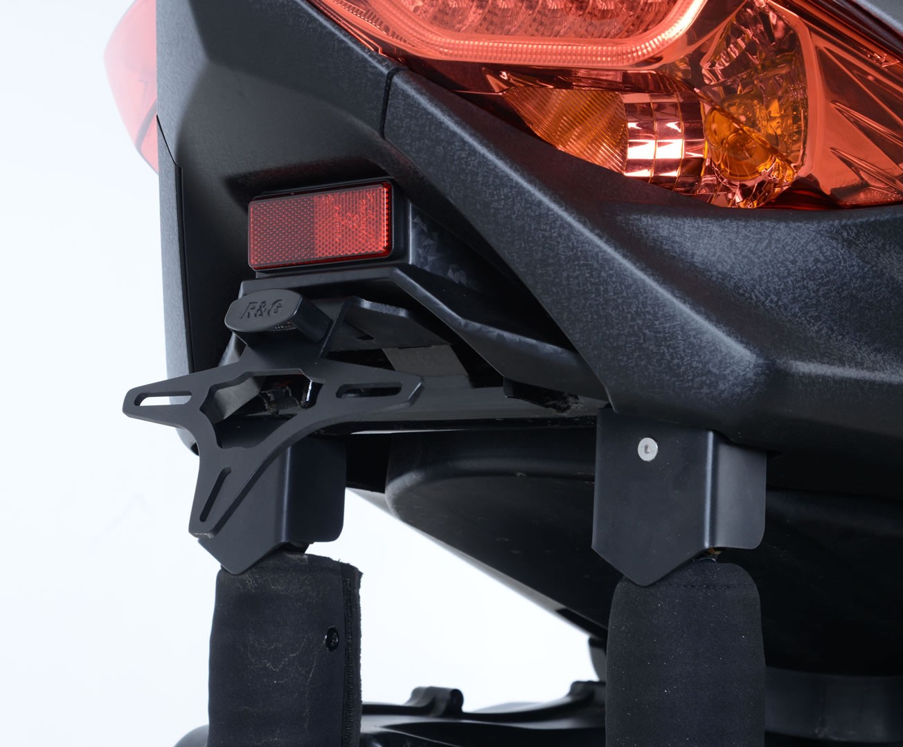 Rövid rendszámtábla tartó Yamaha XMAX 300 '17- & Yamaha XMAX 125 ’18- - Image 6