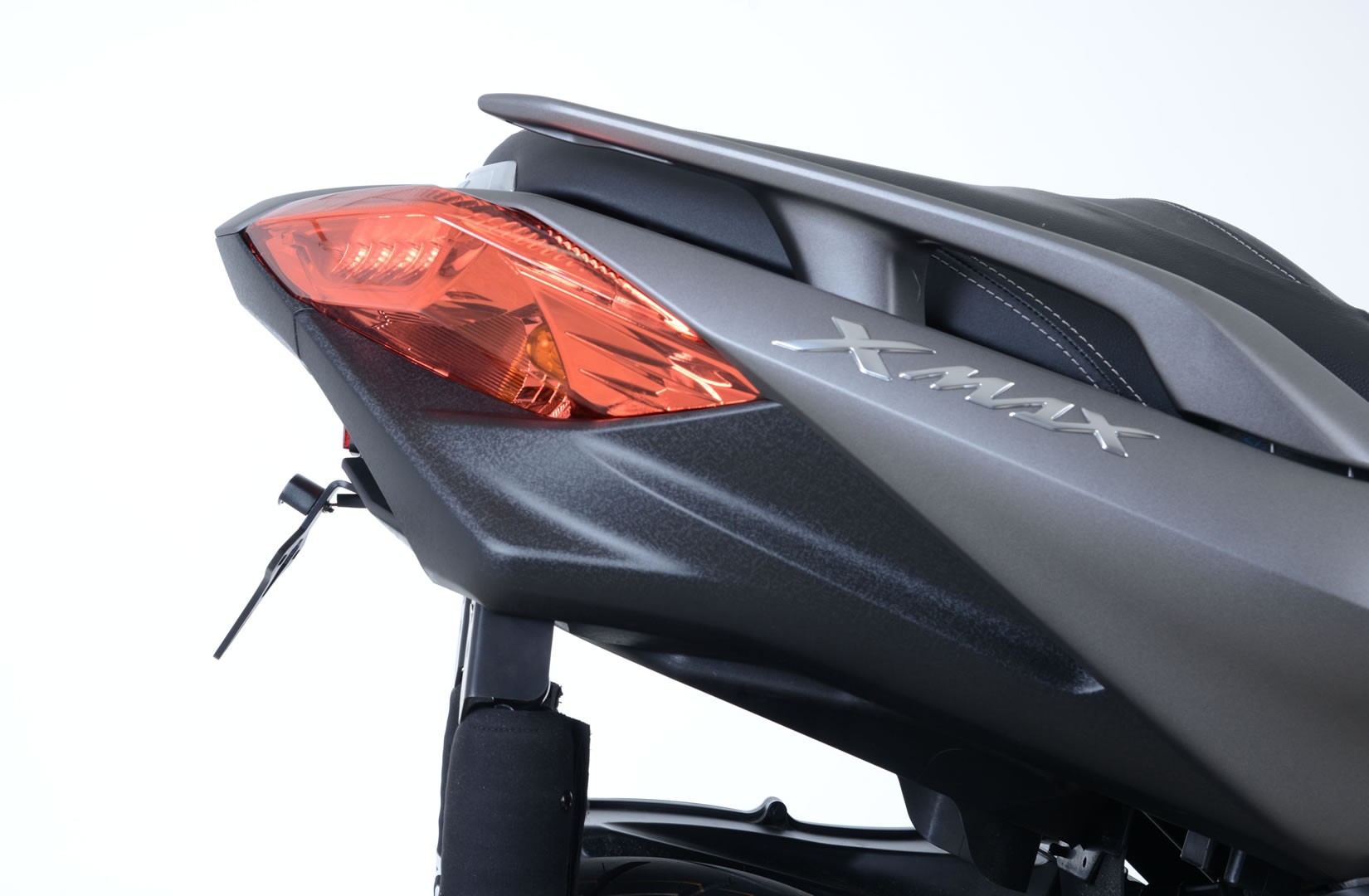 Rövid rendszámtábla tartó Yamaha XMAX 300 '17- & Yamaha XMAX 125 ’18- - Image 4