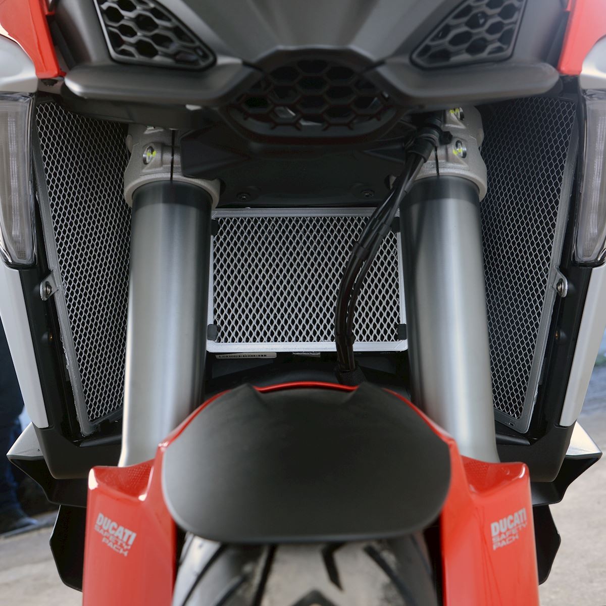 Olajhűtő védő Ducati Multistrada V4(S) '21-