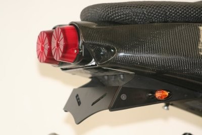 Rövid rendszámtábla tartó Aprilia RSV '01-'03 és Tuono -'05 - Image 5