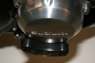 Motorblokk védő csúszkák Suzuki GSX1400 (bal oldal) - Image 2